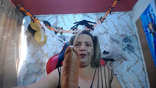 alina maturehot online show from October 31, 9:19 pm