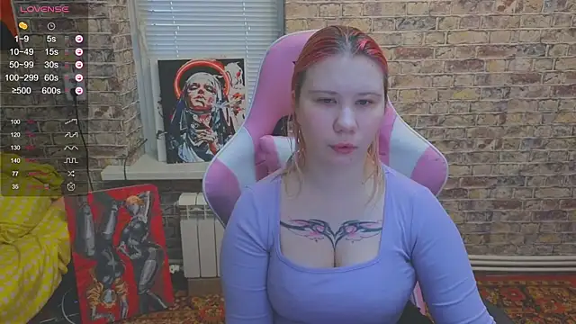 Little kitsune1707 online show from November 22, 6:49 am