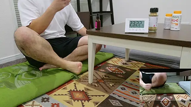 YARASERO-kun online show from October 5, 2:22 pm