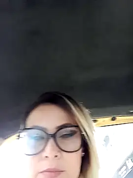 Snapshot of CandieGilson__ chatting on October 15, 1:57 pm CandieGilson online show from October 15, 1:57 pm