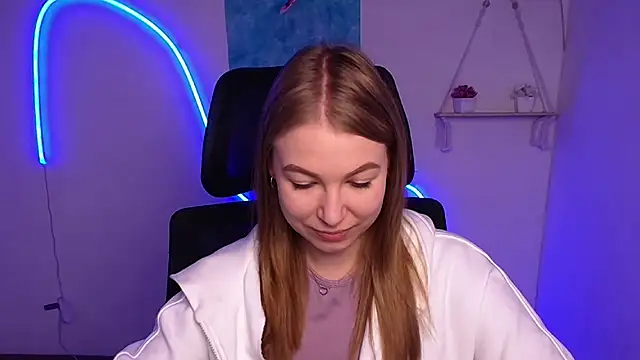 Dana flowers online show from November 4, 6:40 am