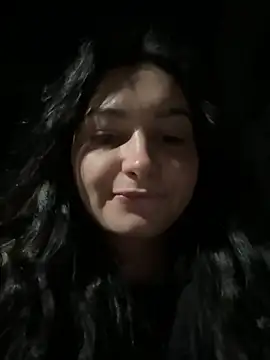 lunalovelee online show from December 2, 2:08 pm