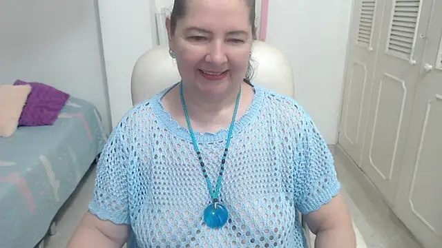 leonela 69 online show from July 11, 12:43 am