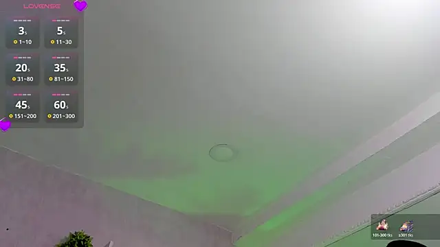 EmiliaRose  online show from December 19, 9:18 pm