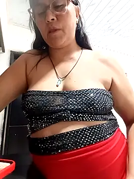 promiscuous-indecent-momm online show from May 2, 9:18 pm