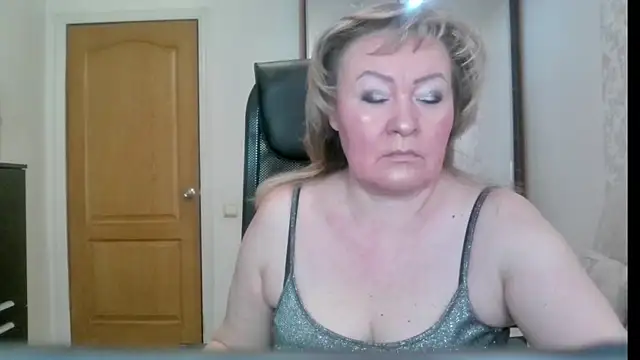 Victoria secrets  online show from April 30, 5:12 am