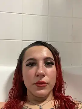 princessred517 online show from February 13, 9:38 pm