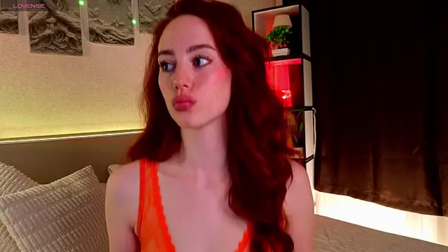 StacyWatts online show from July 28, 8:23 pm