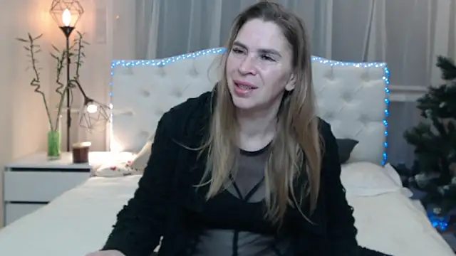 TessaDaybreak online show from January 15, 7:53 pm