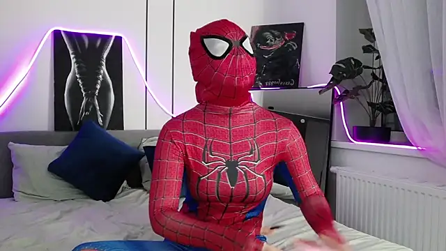 -Amora online show from December 5, 12:17 pm