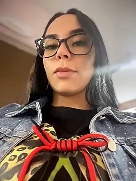 Naatalia online show from May 9, 10:34 pm