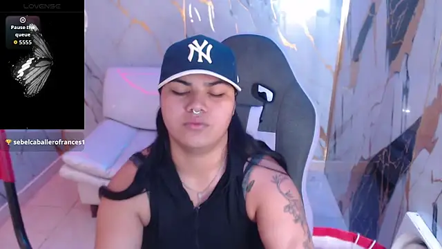 melany rouse18 online show from December 19, 5:49 pm