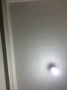 yasemintas online show from December 13, 9:32 pm