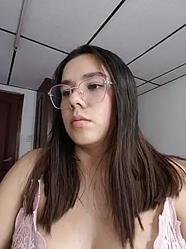 EmmaSulivan online show from July 12, 2:18 pm
