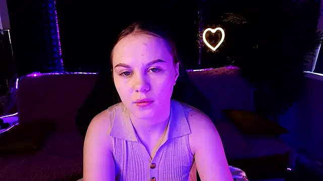Snapshot of Dyna_bae chatting on October 10, 2:38 am Dyna bae online show from October 10, 2:38 am
