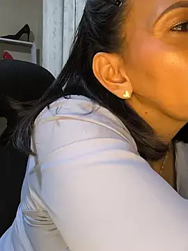 Mrsvictoriaaa online show from June 20, 8:23 pm
