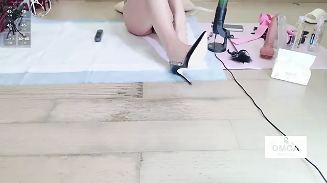 Vicki-66 online show from February 4, 1:41 am