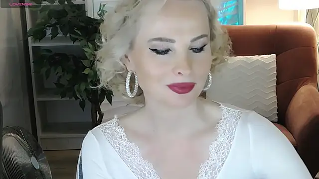 Sandra Kind online show from December 14, 5:57 am