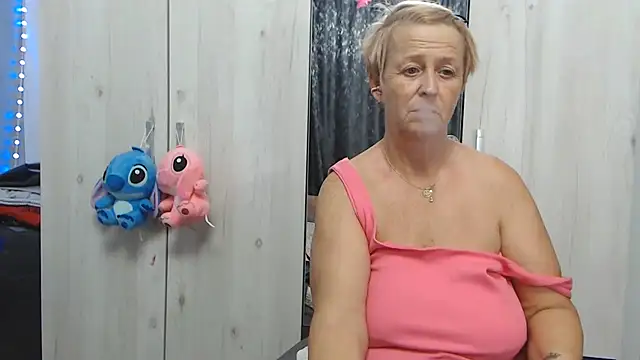 RosesandLillies online show from July 21, 5:35 pm