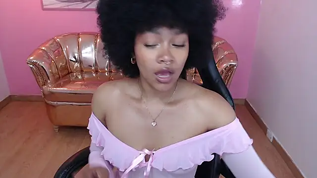 catalina25 t online show from November 26, 7:48 pm