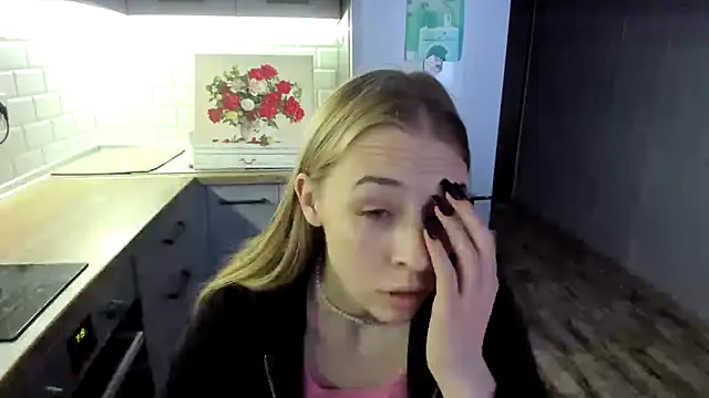 AnnNorriss online show from December 5, 1:12 pm