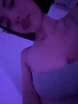 NaomiMulan online show from May 16, 8:41 pm
