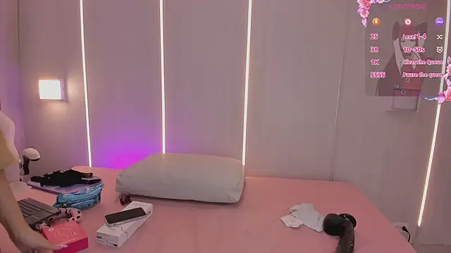 sasha riverss online show from July 23, 7:44 pm