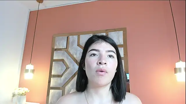 Zamira Taylor online show from July 14, 1:06 am