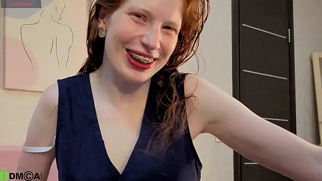Sandra Wi1son online show from June 9, 1:49 am