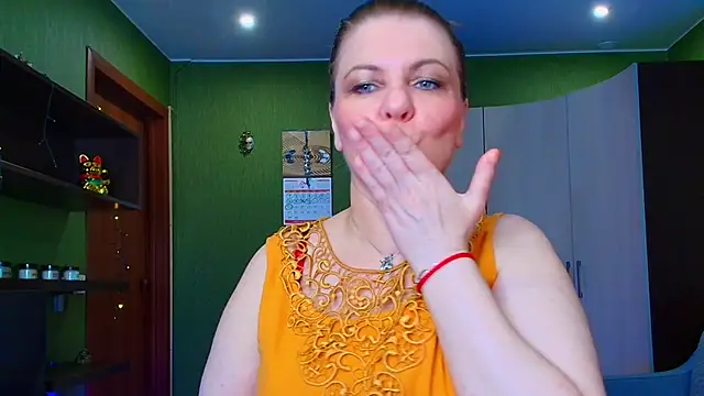 VeronikawGold online show from June 12, 3:03 am