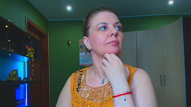 VeronikawGold online show from June 27, 7:31 am