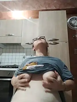 Dolcecurvy online show from November 1, 10:36 pm