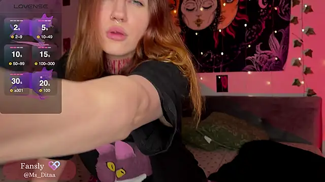 Dita Redrum online show from December 19, 2:27 am