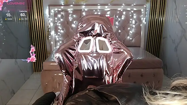 lili conor s online show from September 27, 4:08 am