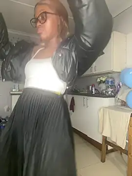 xxTatiannaxx online show from July 16, 10:25 pm