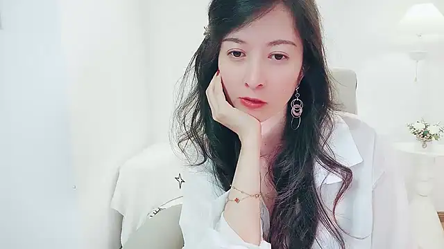 Dazzlebean online show from April 30, 2:55 pm