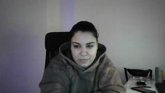 Millie Joy online show from November 14, 5:46 pm