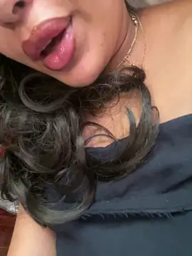 Sexlove1xo online show from July 6, 3:25 pm