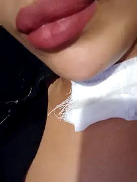 Sexlove1xo online show from November 2, 7:39 pm