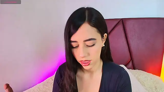 Lexi Howard  online show from July 28, 3:32 pm
