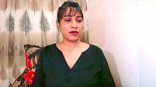 Indian Erotic69 online show from June 27, 6:03 am