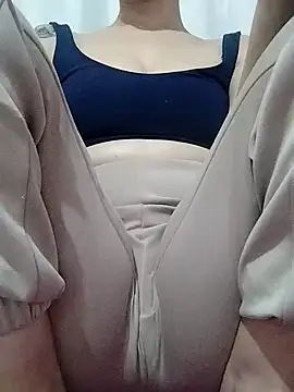 BUSE8821 online show from December 3, 11:07 pm