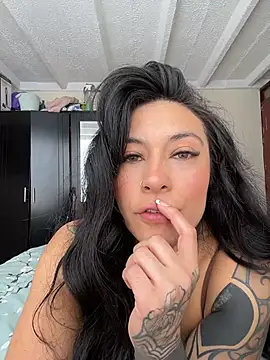 Isabella Collen v online show from July 24, 1:09 pm