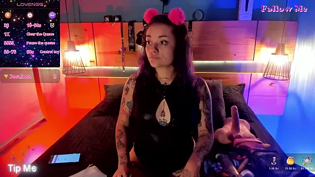 ChloeAllennn online show from December 3, 12:18 pm