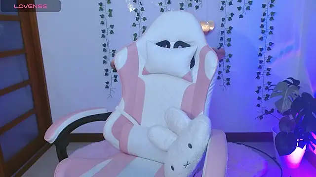 hellokitty  valery online show from July 10, 2:23 am