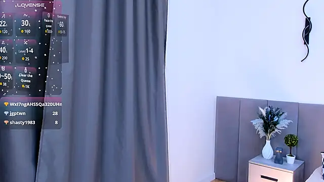 Amber Rogers online show from September 19, 2:38 pm