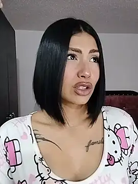 Kylie brazt online show from July 31, 6:25 am