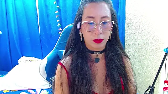 Gia leinn online show from May 1, 9:07 pm