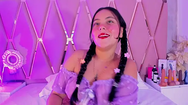 Emily Black1 online show from January 17, 12:07 am