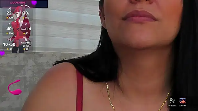 isabellarous- online show from June 7, 9:43 pm